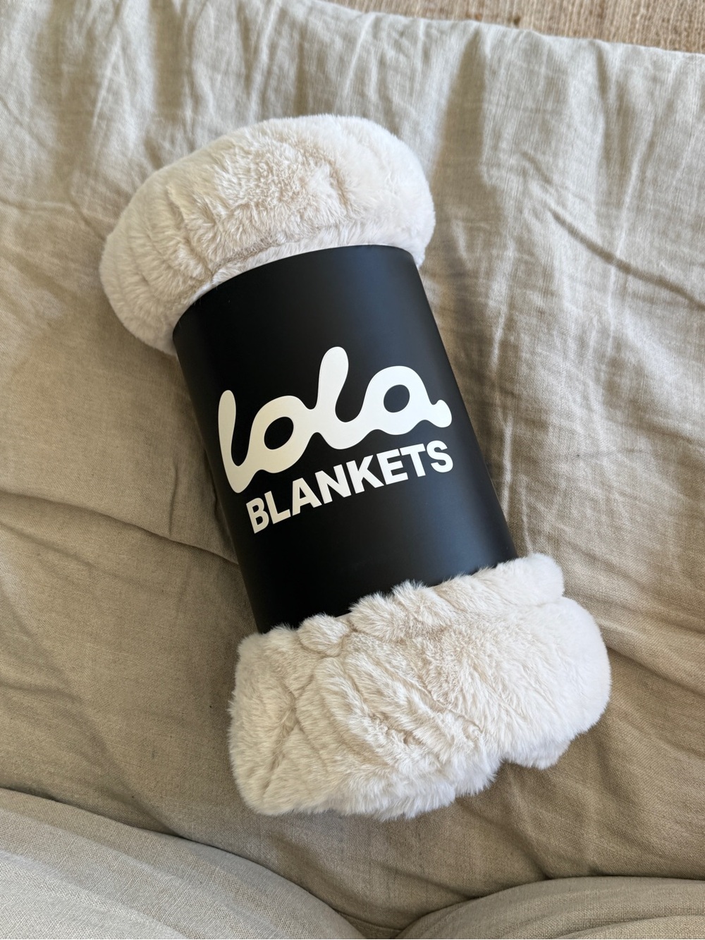 NEW Lola Blankets baby size Plush Throw in Cream
